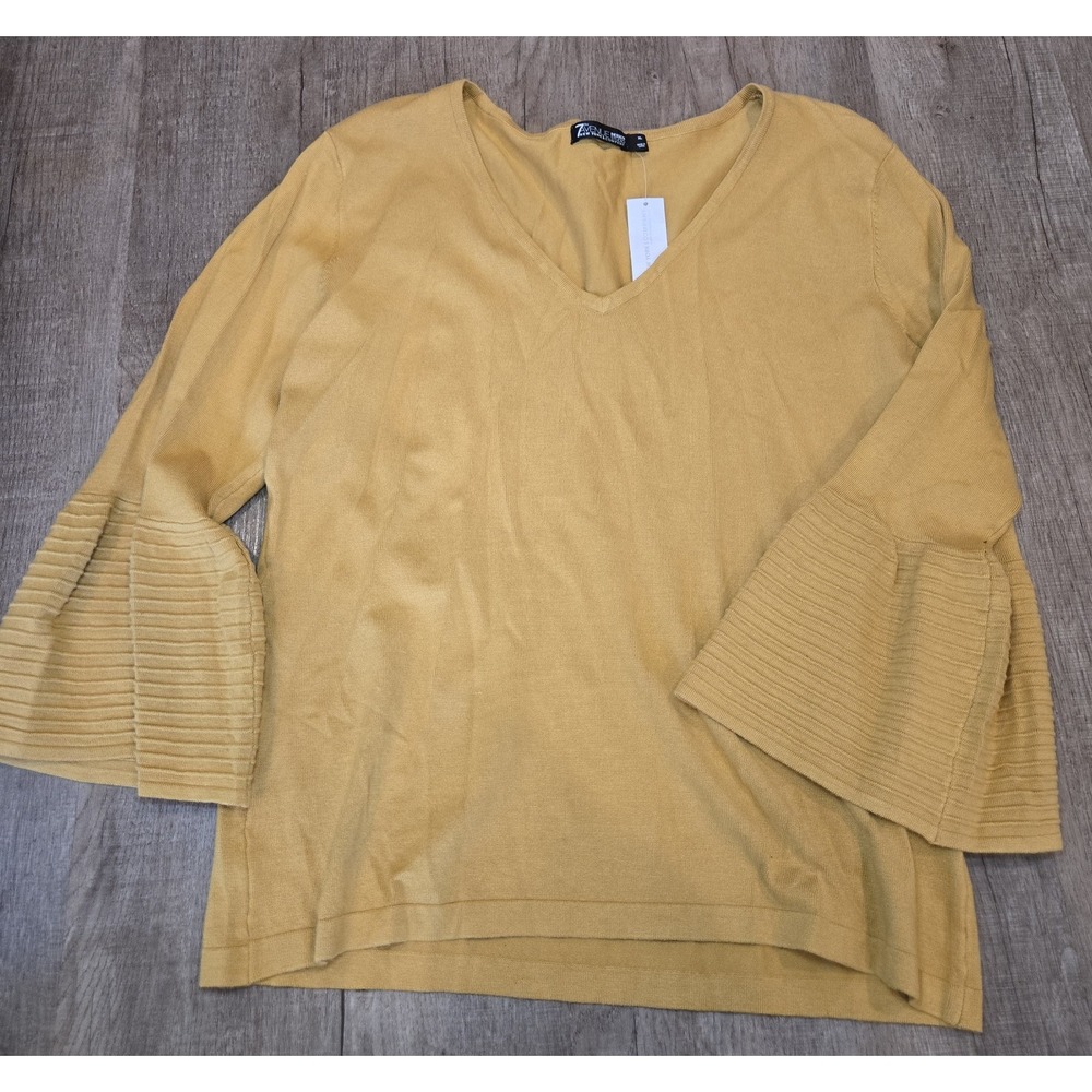 7th Avenue‎ New York & Co Sweater